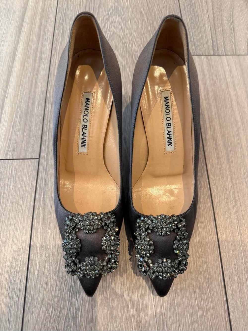 Authentic Manolo Blahnik Grey Satin Embellished Hangisi 70 Pumps Sz 34